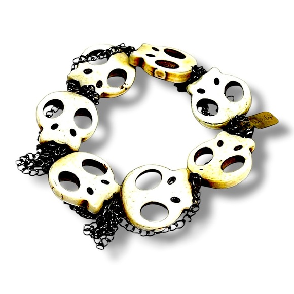 Signed Skull ivory color distressed stretch bracelet with mini chains - Picture 4 of 11